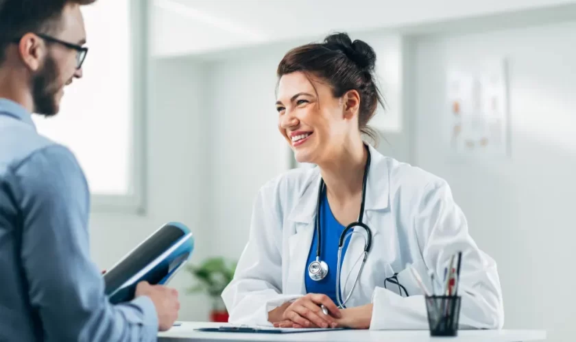 Internist